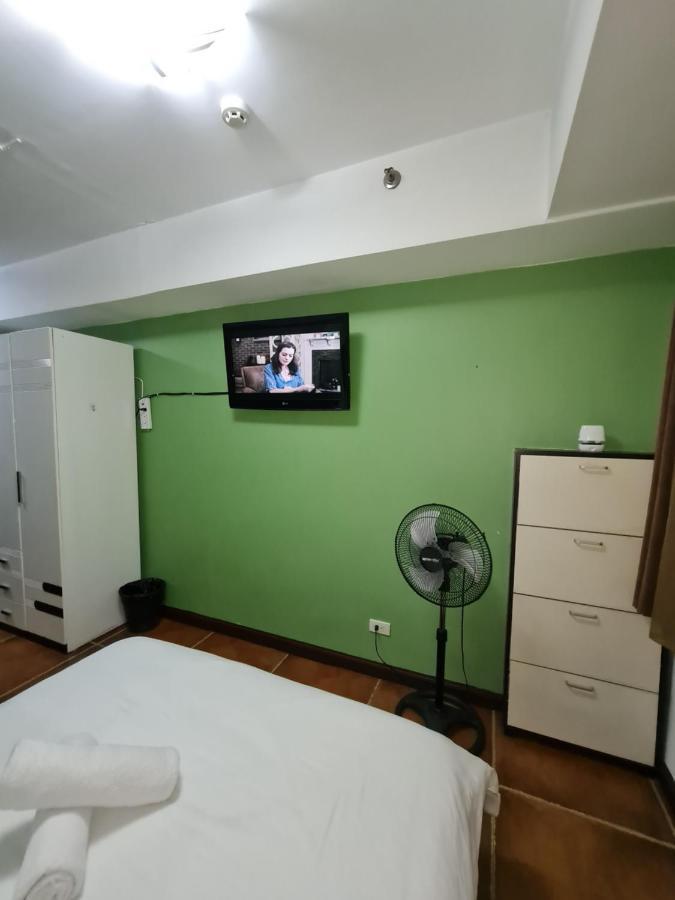 Solemare Parksuites Condominium - Condo R Us Манила Екстериор снимка