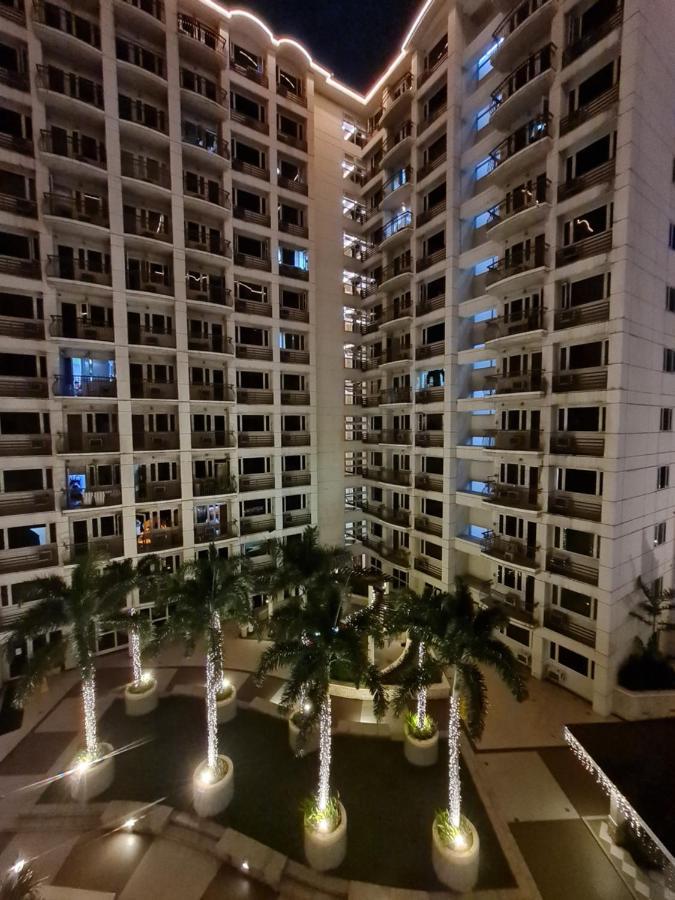 Solemare Parksuites Condominium - Condo R Us Манила Екстериор снимка