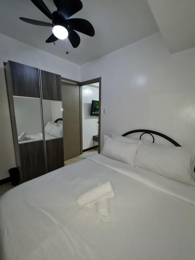 Solemare Parksuites Condominium - Condo R Us Манила Екстериор снимка