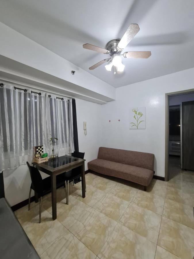Solemare Parksuites Condominium - Condo R Us Манила Екстериор снимка