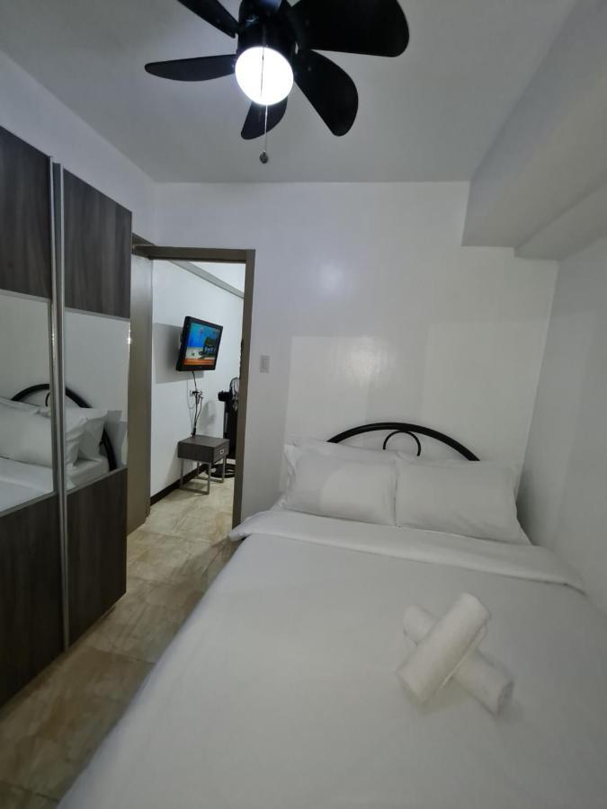 Solemare Parksuites Condominium - Condo R Us Манила Екстериор снимка